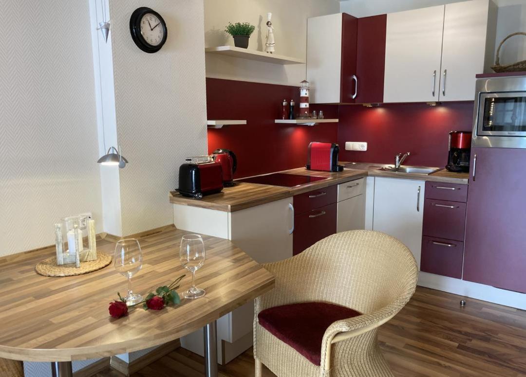 Wohnung 9 Meer-Ruhe Im Haus Stranddistel Komfortable Ferienwohnung Im 1 Og Fuer 4 Personen In Цингст Екстер'єр фото